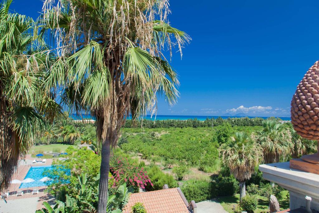 Вилла Rosmarino Park Ito83084B59Cp6Px5J Сант'Агата-ди-Милите Экстерьер фото